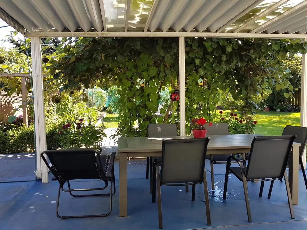 Homestay szállás Private Single Room In A House Richmond Kanada